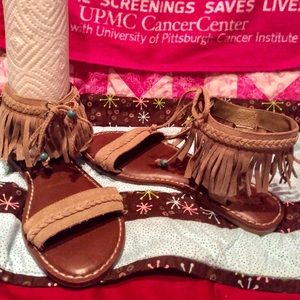 AEO Gladiator Fringe NWOB Tan Sandals Size 8  CUTE